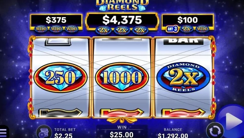 Diamond Wild — Gameplay screenshot — base reels